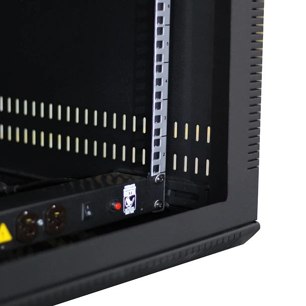 Gabinete Rack de Pared Compacto de 11U con Puerta en vidrio • Color: Negro