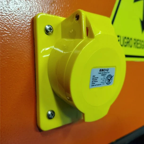 SISTEMA PROFESIONAL DE DISTRIBUCIÓN DE ENERGÍA 12 SALIDAS BIFÁSICAS NEMA 5-20R + 12 SALIDAS MONOFÁSICAS NEMA 5-15R