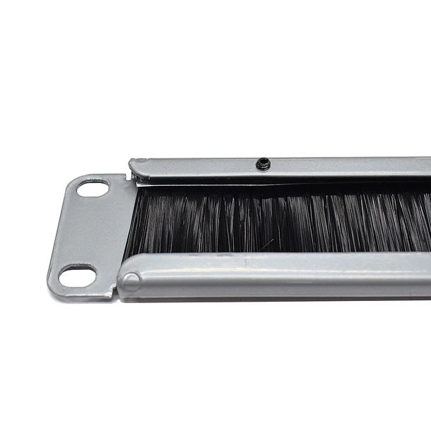 Panel Pasa Cables Con Cepillo de 1U